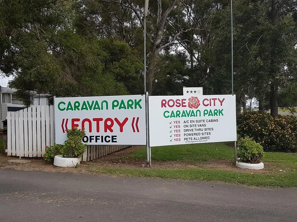 Rose City Caravan Park Warwick Campsite